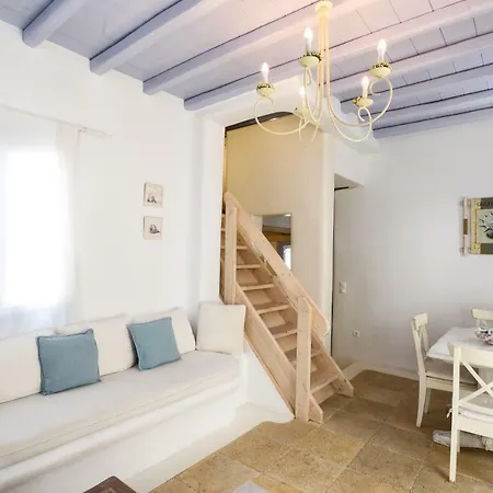 Сasa de vacaciones Blue Daisy House, Ornos, By Myconbay Mykonos *