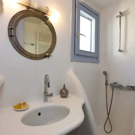 Сasa de vacaciones Blue Daisy House, Ornos, By Myconbay Mykonos *