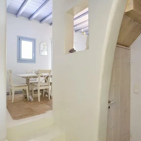 Blue Daisy House, Ornos, By Myconbay Mykonos オルノス
